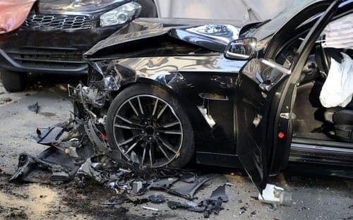 5 frauds that affect you from the insurance lobby